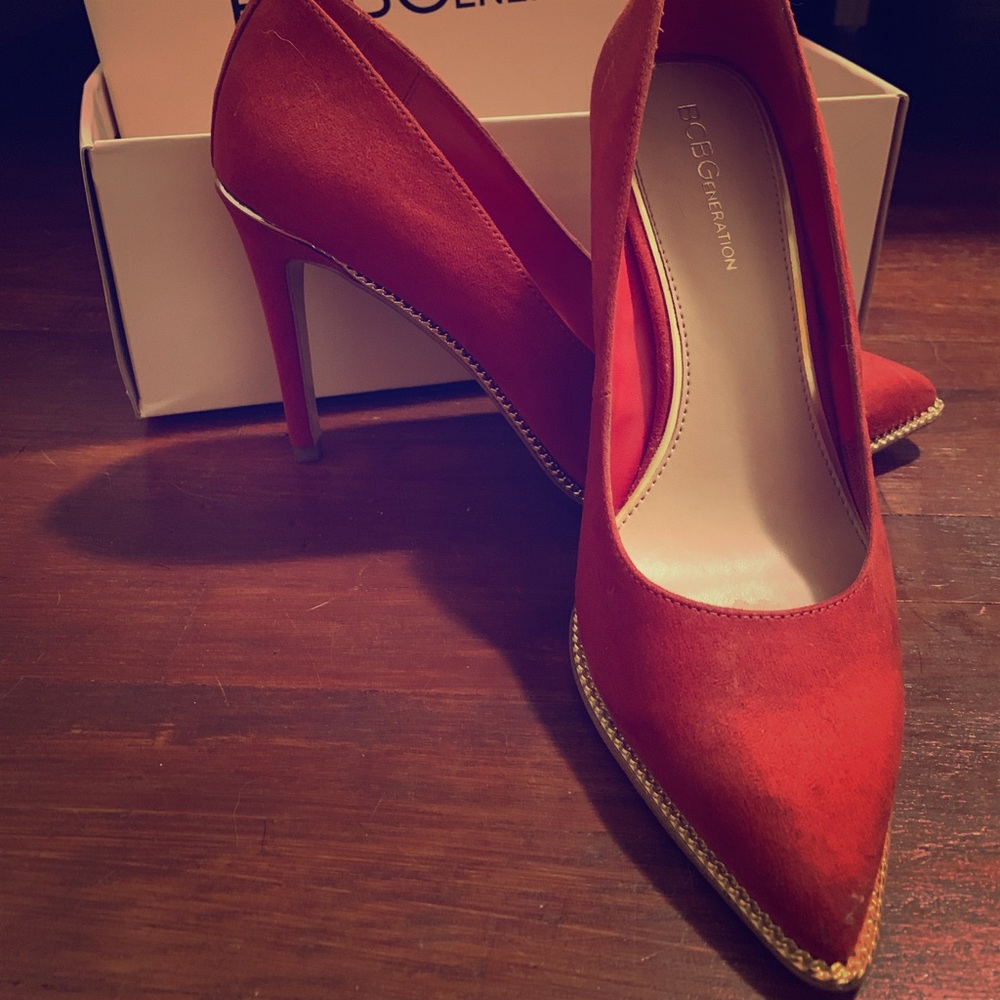 BCBG heels